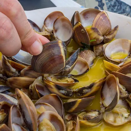 B87 - Windmill 2 Bed In * Odiaxere