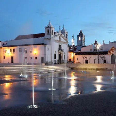 B87 - Windmill 2 Bed In * Odiáxere