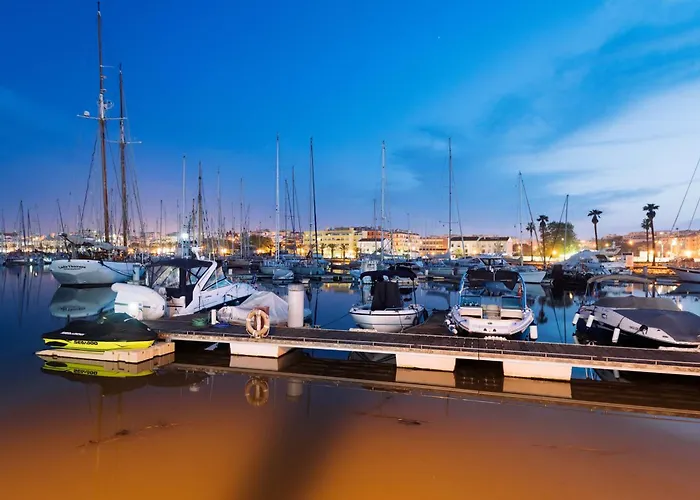 B87 - Windmill 2 Bed In