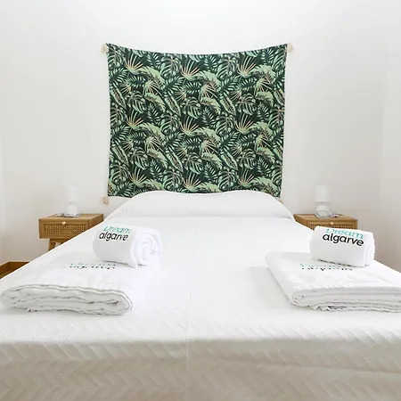 B87 - Windmill 2 Bed In * Odiáxere