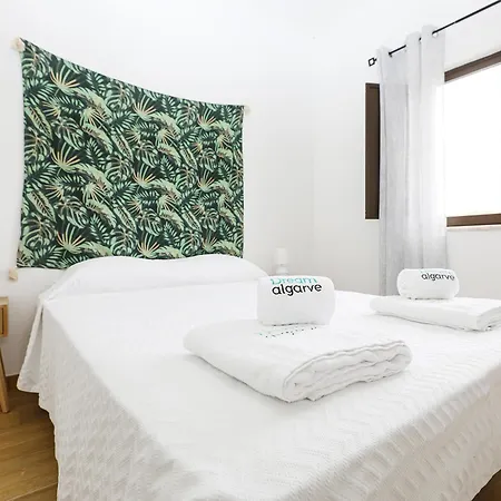 Apartment B87 - Windmill 2 Bed In